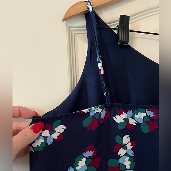 Banana Republic Navy Adjustable Strap Tank Camisole Women’s Size Large - Picture 3 of 12